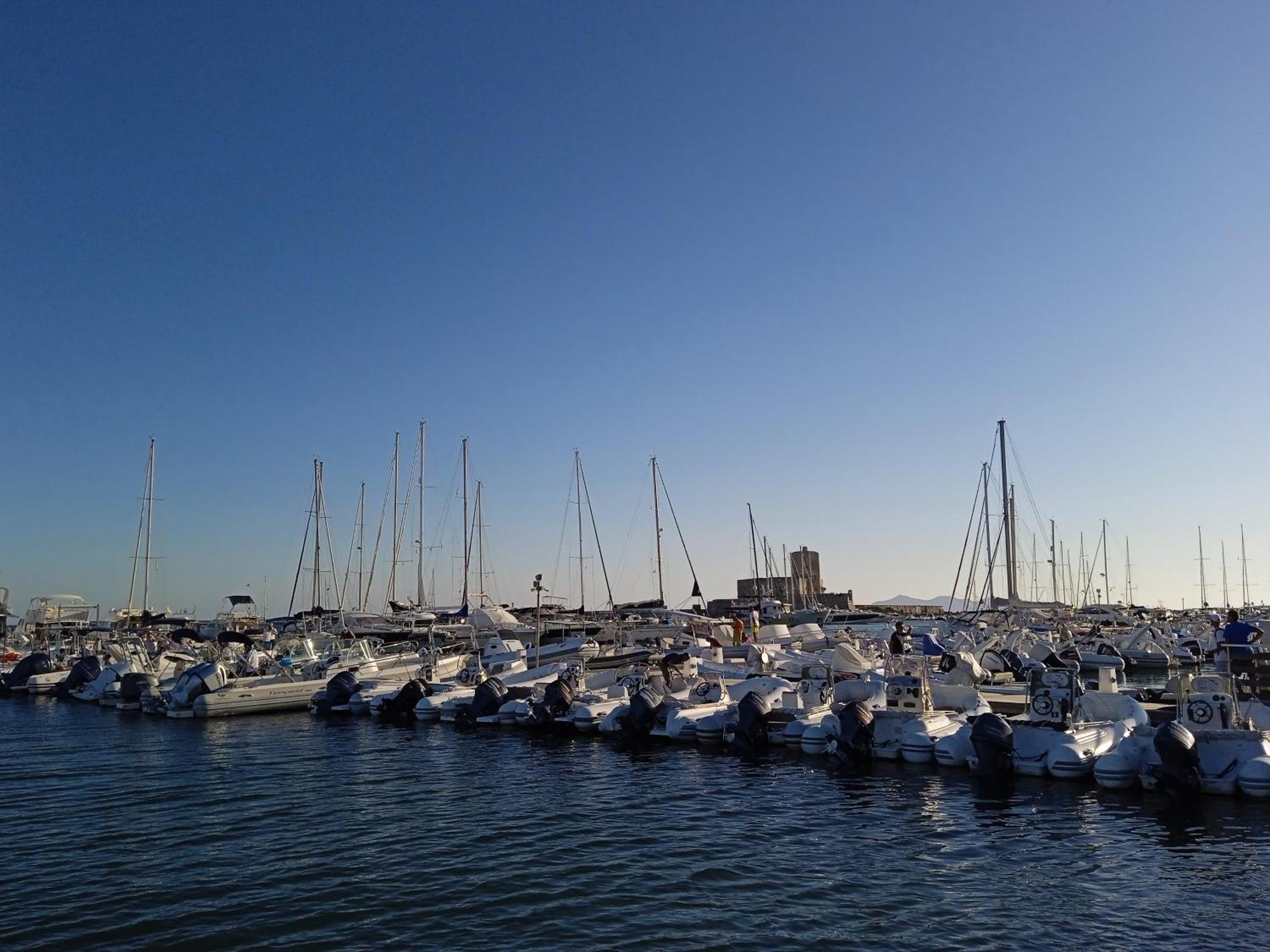 Idea Rooms Trapani Bagian luar foto